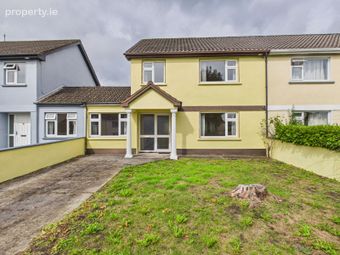 25 Castlewood Park, Ennis, Co. Clare - Image 2