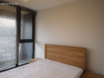 Canon Hall, IFSC, Dublin 1 - Image 4
