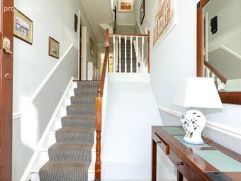 4 Dun A Ri, Kingston Road, Kingston, Galway, Kingston, Co. Galway - Image 2