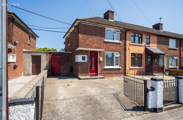224 Le Fanu Road, Dublin 10, Ballyfermot, Dublin 10 - Click to view photos