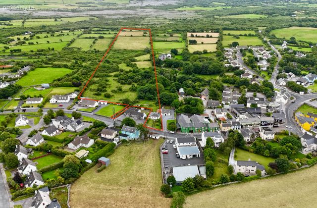 Ballyvaughan, Co. Clare, Fanore, Co. Clare - Click to view photos