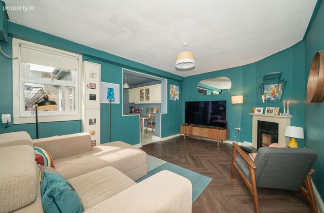 93 Lally Road, Ballyfermot, Dublin 10 - Click to view photos