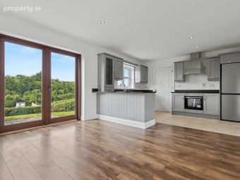 27 Acres Avenue, Acres Cove, Drumshanbo, Co. Leitrim - Image 4