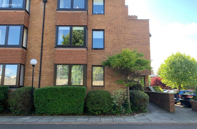 Apartment 11, Windermere, Sandymount, Dublin 4 - Click to view photos