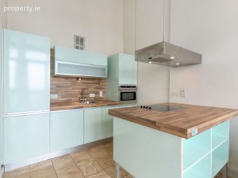 Apartment 613, The Cubes 3, Stillorgan, Co. Dublin - Image 4