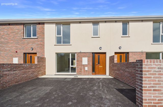 Springfort Meadows, Nenagh, Co. Tipperary, 114b Springfort Meadows, Nenagh, Co. Tipperary, E4, Nenagh, Co. Tipperary - Click to view photos