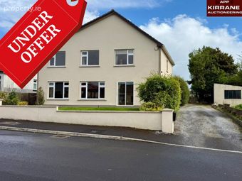 9b Knockroe, Castlerea, Castlerea, Co. Roscommon