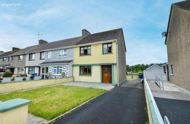 14 Ash Hill, Kilmallock, Co. Limerick, Kilmallock, Co. Limerick - Click to view photos