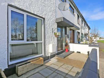 24 Tradaree Court, Shannon, Clare, Shannon, Co. Clare - Image 3