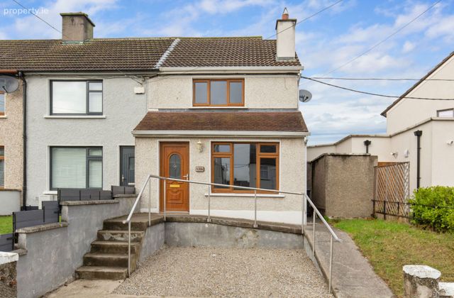 139a Walkinstown Drive, Dublin 12, Walkinstown, Dublin 12 - Click to view photos