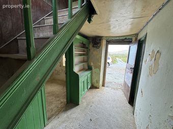 Ref 1202 - Old Farmhouse, Doory, Portmagee, Co. Kerry - Image 3