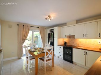23 Cnoc Cluain, Ballina, Co. Tipperary - Image 5