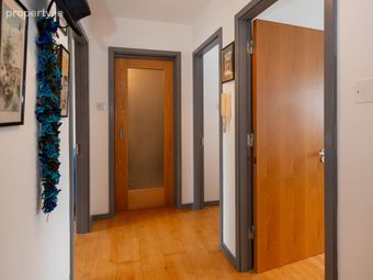 90 Griffith Hall, Glandore Road, Drumcondra, Co. Dublin, Drumcondra, Dublin 9 - Image 3