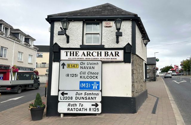 Apt 1 The Arch Bar, Main Street, Dunshaughlin, Co. Meath - Click to view photos