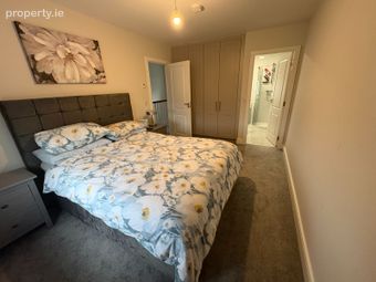 48 Marlmount Park, Marlmount, Blackrock, Co. Louth - Image 5