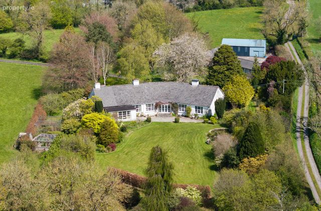 Arlonstown House, On Approx. 3.94 Hec (9.75 Acres), Swainstown, Kilmessan, County Meath, Kilmessan, Co. Meath - Click to view photos