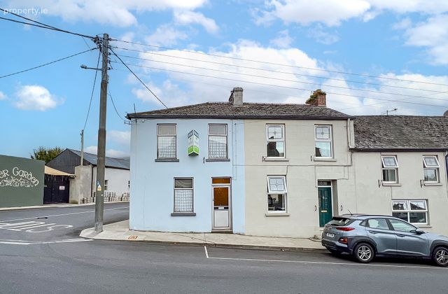 Main Street, Tinnahinch, Graiguenamanagh, Kilkenny, Co. Kilkenny, Graiguenamanagh, Co. Carlow - Click to view photos