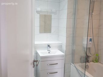 Waterside Apts, Charlotte Quay, Ringsend, Dublin 4 - Image 4
