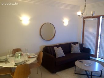 42 Malton House, IFSC, Dublin 1