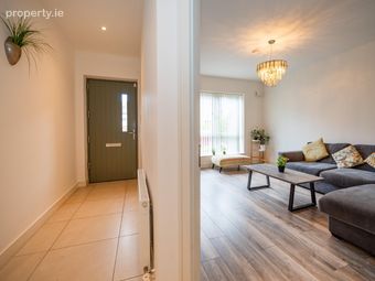 7 Parkside Woods, Clongriffin, Co. Dublin, Clongriffin, Dublin 13 - Image 2