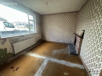 13 Springfield Park, Cobh, Cobh, Co. Cork - Image 3
