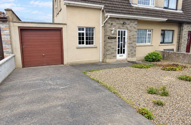 Seanachluain, 8 Desmond Drive, Adare, Co. Limerick - Click to view photos
