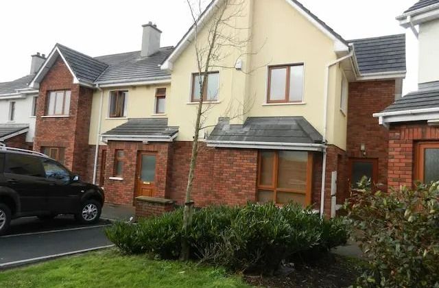 34 Beech Drive, Greenfields, Ballindud, Co. Waterford - Click to view photos