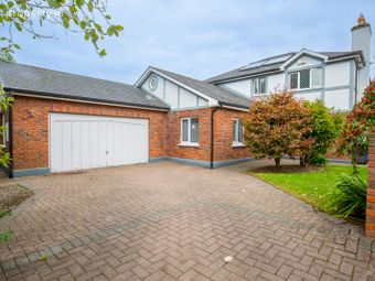 12 Sarsfield Drive, Ballinasloe, Co. Galway - Image 2