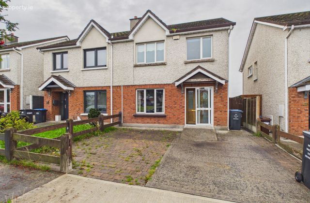 152 The Close, Willow Park, Carlow Town, Co. Carlow - Click to view photos