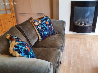 19a Green Acre Ct, Firhouse Rd. Templeogue, Knocklyon, Dublin 16 - Image 5