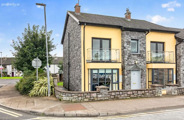 9 Oxfield Road, Lissadell Park, Carney, Co. Sligo - Click to view photos
