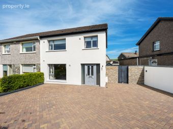 26 Castle Avenue, Muskerry Estate, Ballincollig, Co. Cork - Image 2