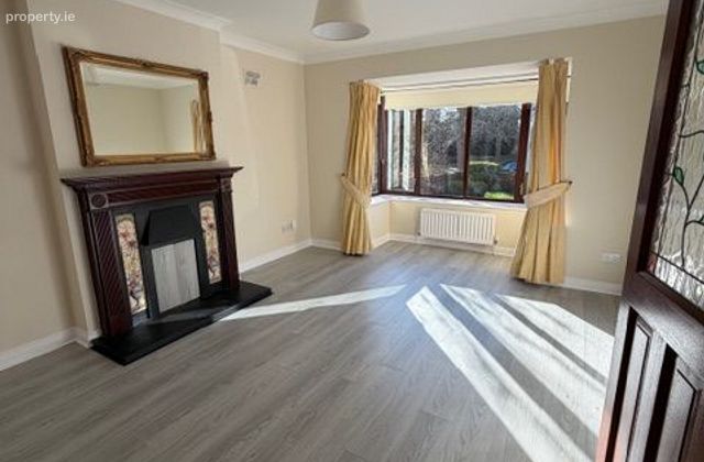 Unfurnished - Stillorgan Heath, Stillorgan, Co. Dublin, Stillorgan, Co. Dublin - Click to view photos
