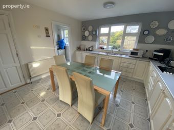 Cois Ch&eacute;ibh, Freeport, Barna, Co. Galway - Image 3