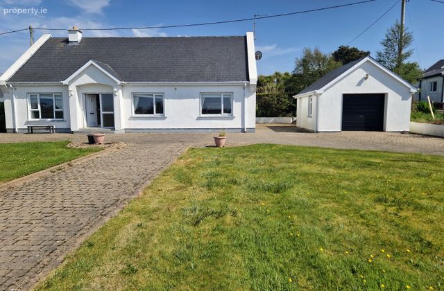 Stranacorkra, Derrybeg, Derrybeg, Co. Donegal - Click to view photos