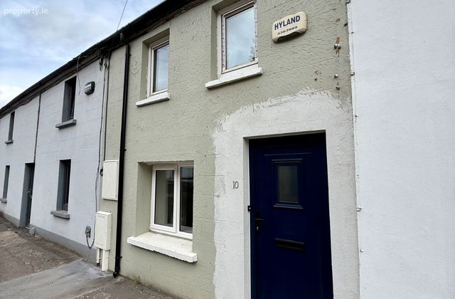 Commons Road, Blackpool, Co. Cork - Click to view photos