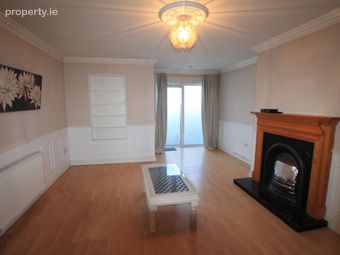 26 Larkfield Place, Lucan, Lucan, Co. Dublin - Image 5