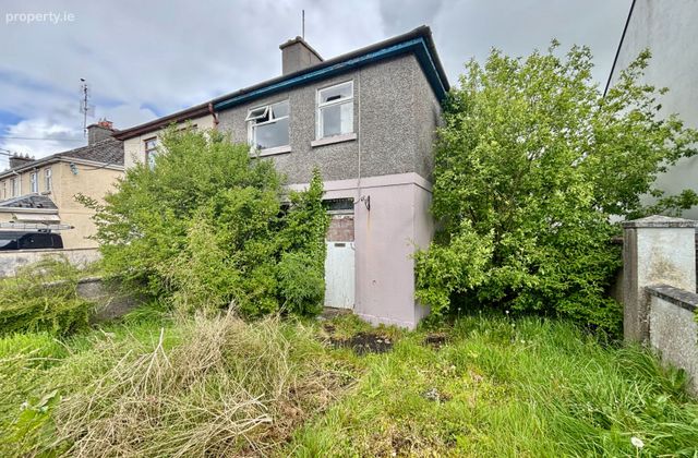 29 Gilmartin Road, Tuam, Co. Galway - Click to view photos