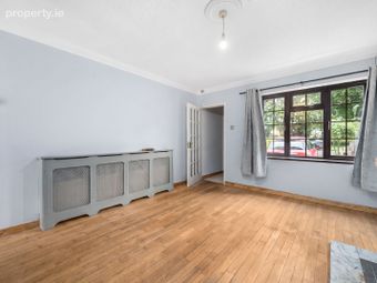 22 Park Drive Grove, Castleknock, Dublin 15 - Image 2