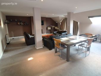 14 Annaly Close, Block 7a, Ongar, Dublin 15 - Image 4