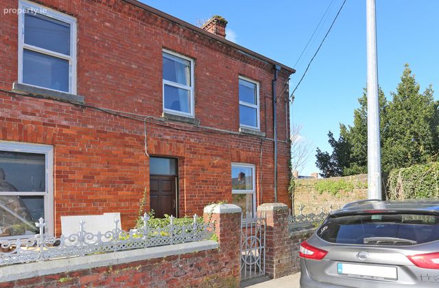 8 St John's Avenue, Mulgrave Street, Limerick, Garryowen, Co. Limerick - Click to view photos