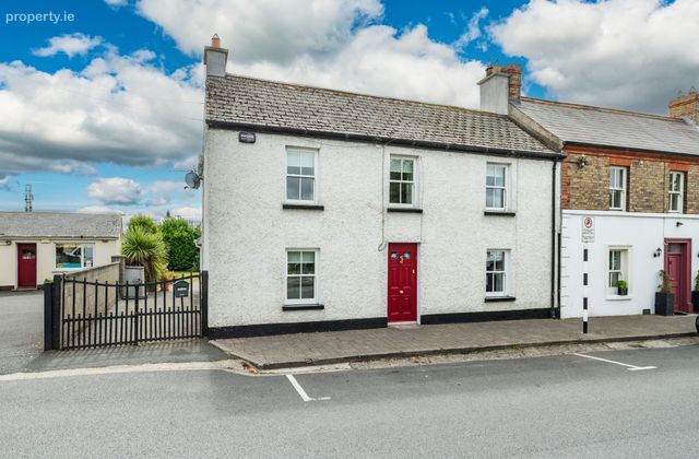 Canal View, Sallins, Co. Kildare, Sallins, Co. Kildare - Click to view photos