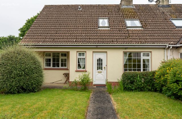 15 Elm Park, Croom, Croom, Co. Limerick - Click to view photos