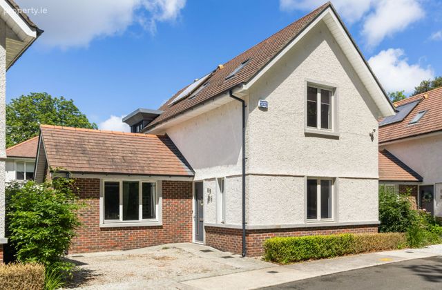 26 Brighton Wood, Dublin 18, Foxrock, Dublin 18 - Click to view photos
