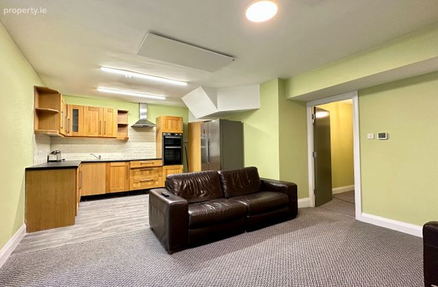 Newmarket,co. Cork, Kanturk, Co. Cork - Click to view photos