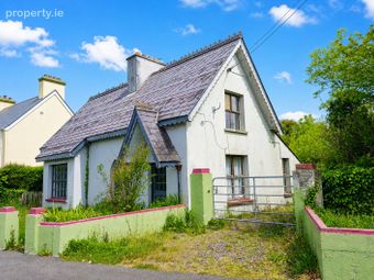 South Square, Sneem, Co. Kerry - Image 2