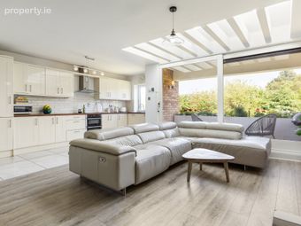 11 Denewood, Beechpark Avenue, Castleknock, Dublin 15, Castleknock, Dublin 15 - Image 4