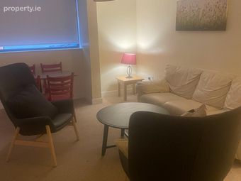 Apartment 2, The Gate Bar, Westgate, Carrick-on-su, Carrick-on-Suir, Co. Tipperary