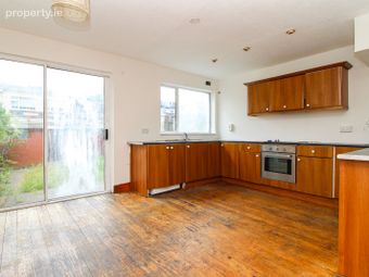 8 Alderwood Close, Springfield, Tallaght, Dublin 24, Tallaght, Dublin 24 - Image 5