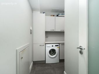 7 The Courtyard, Foxrock Park, Dublin 18, Foxrock, Dublin 18 - Image 5